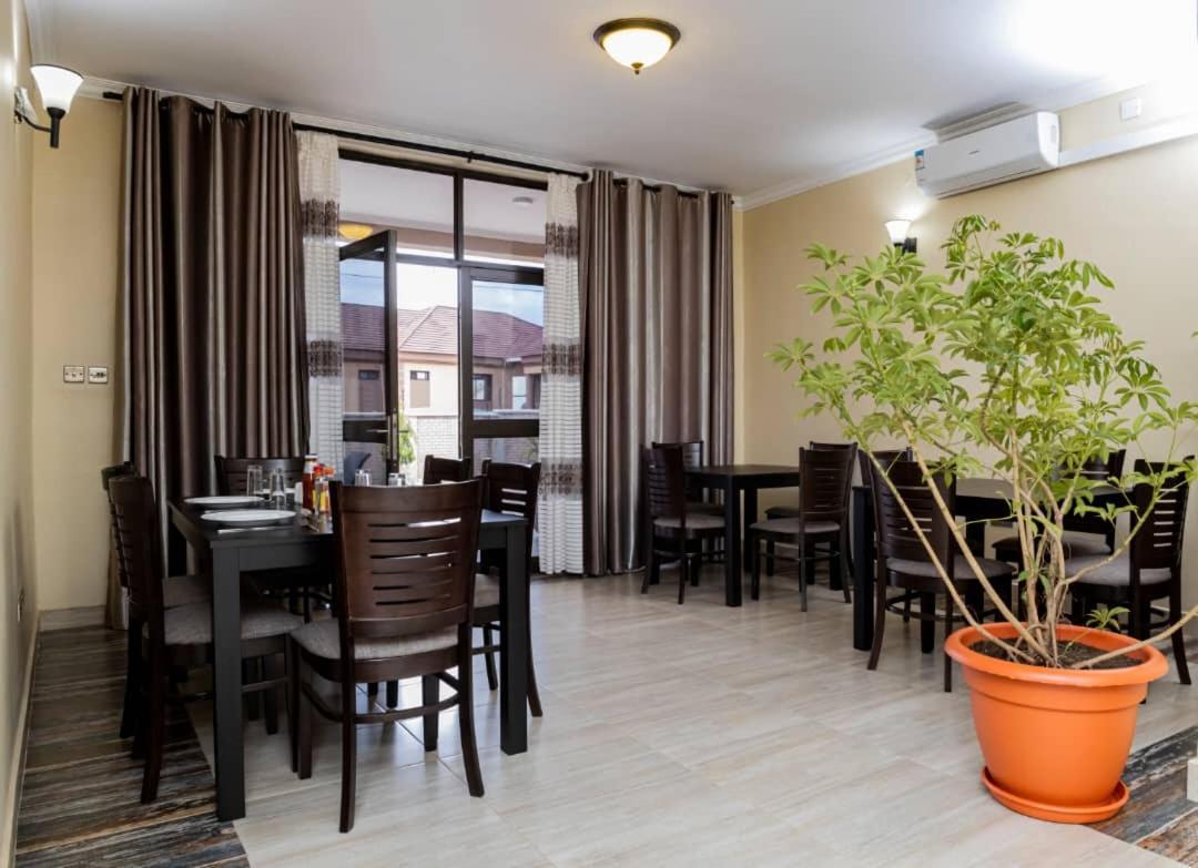 לילונגווה Legacy Suites מראה חיצוני תמונה