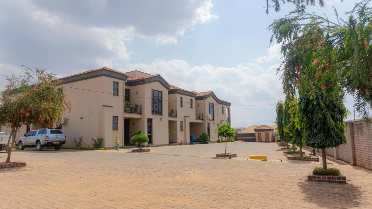 לילונגווה Legacy Suites מראה חיצוני תמונה